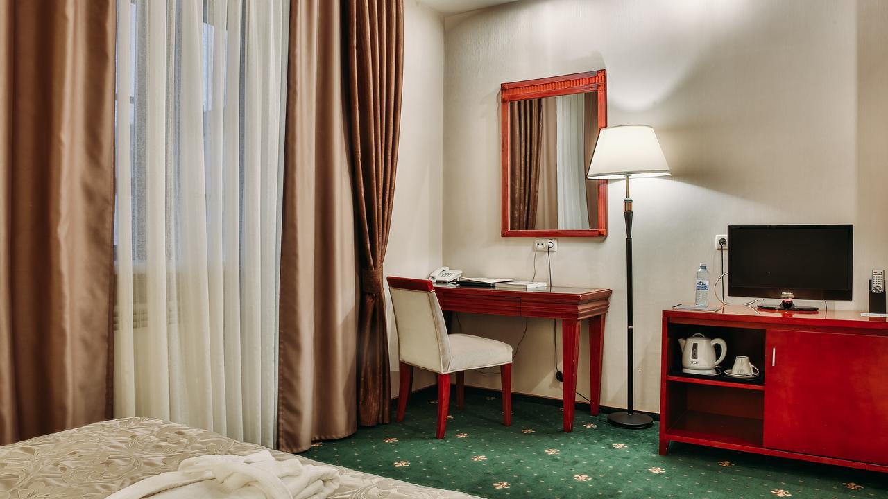 Hotel Goldman Empire Astana Exterior foto